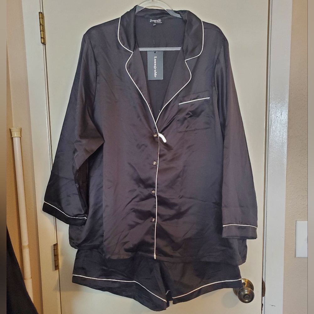 NWT Loungable Satin Pajamas